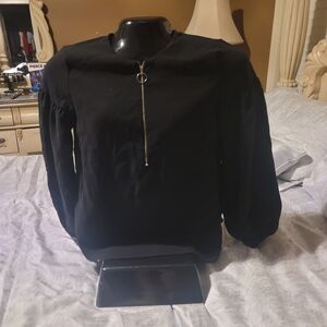 Karen Kane Black Top with Zipper Accent